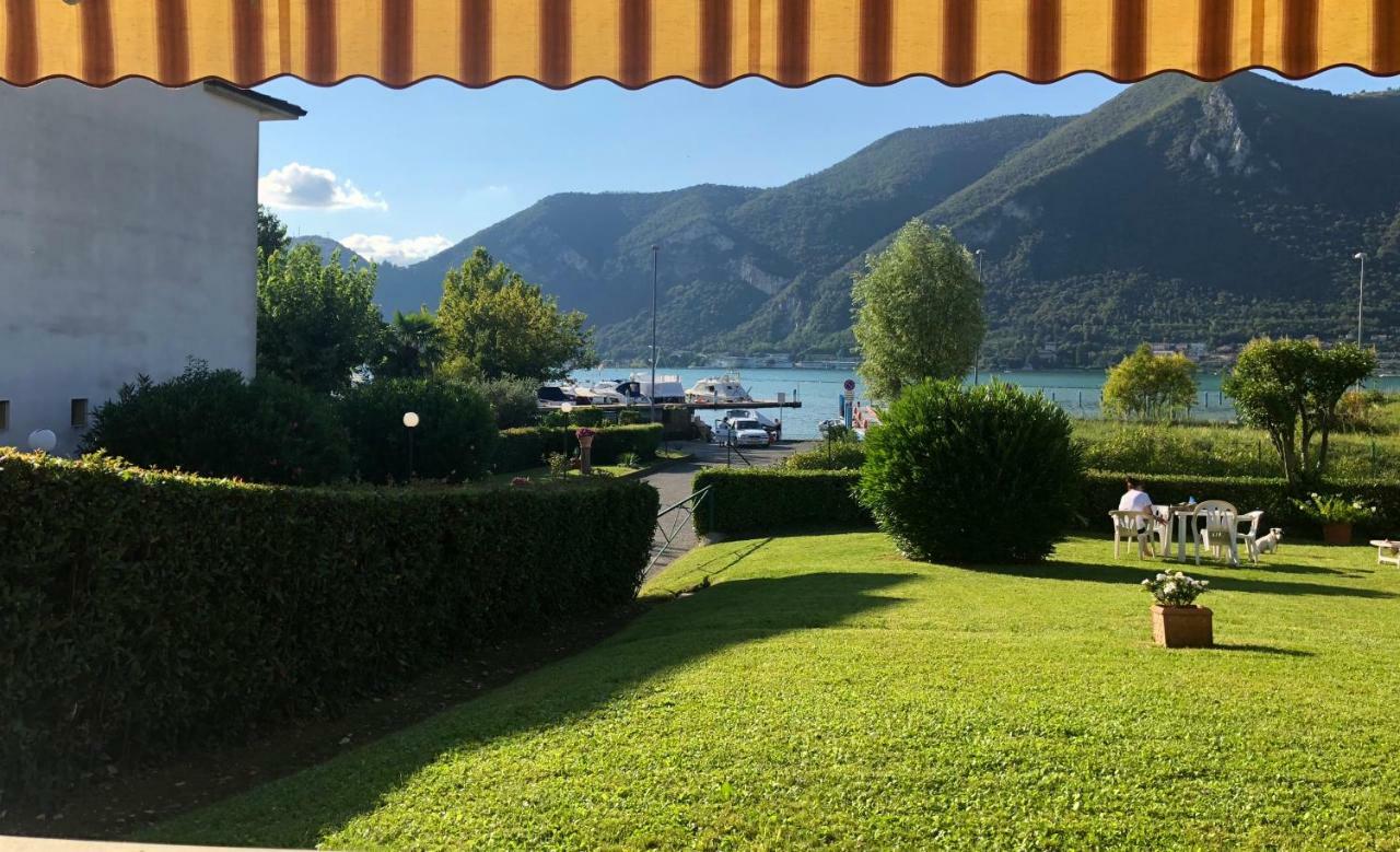 Casa Al Lago Clusane Luaran gambar
